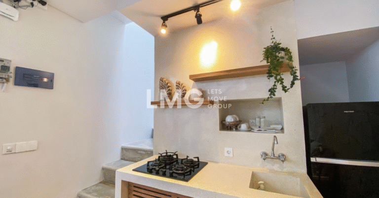 Kitchen - Amelia Villa