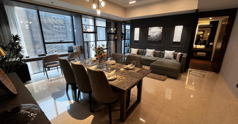 img branz mega kuningan living room
