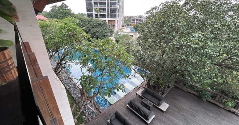img the veranda pool