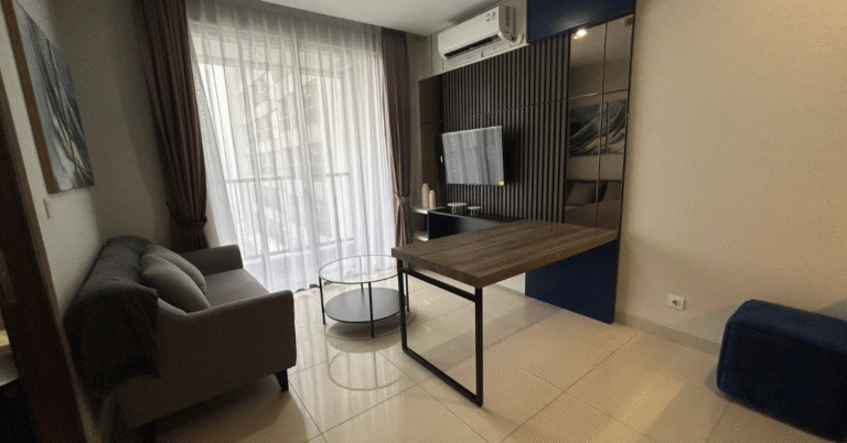 lmg the newton 2 livingroom